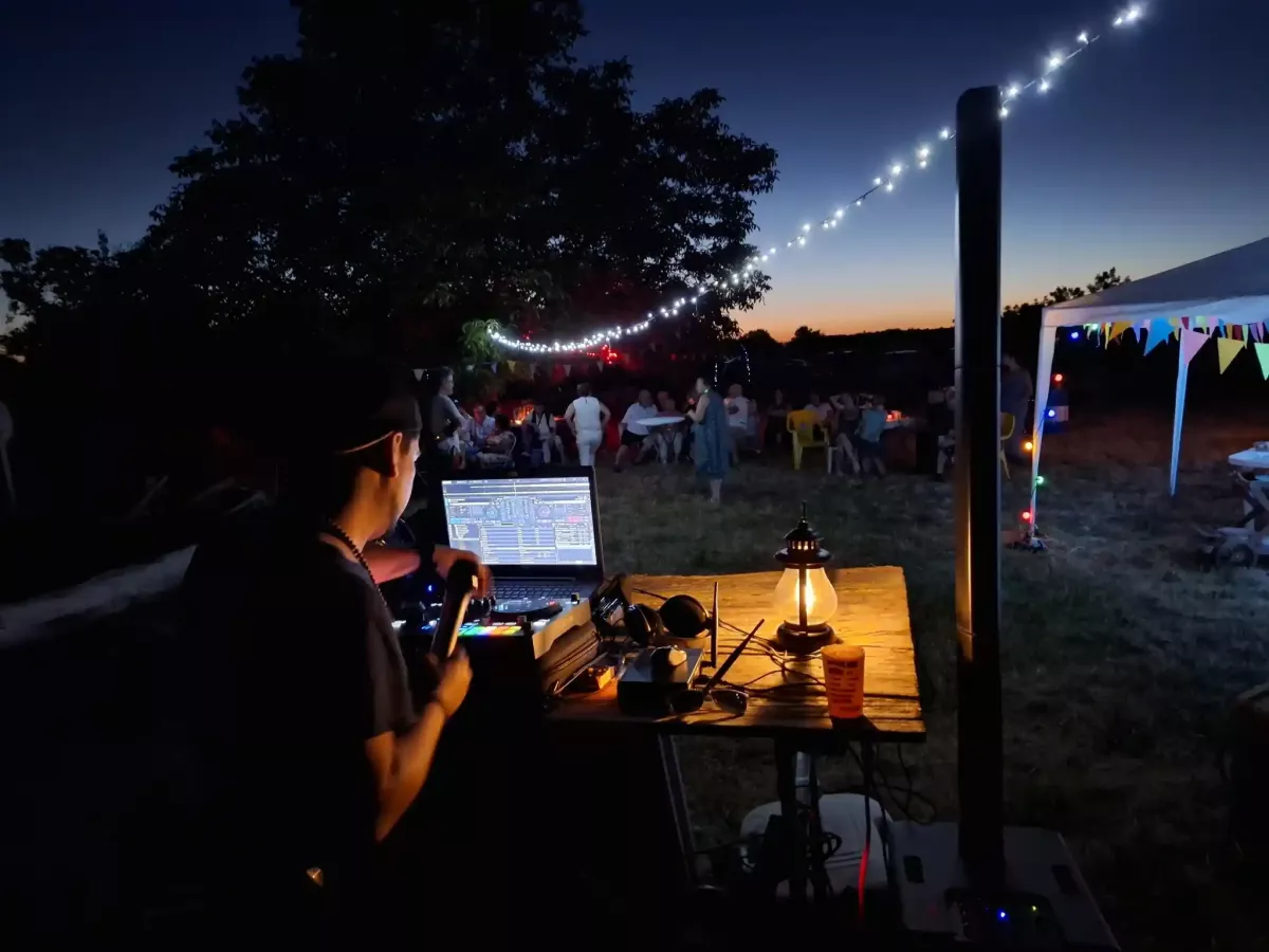 photo de la soirée estivale de La Grange du Viornay